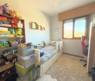 Квартира з терасою в Сабинильясі, 115 кв.м, до моря 10 хв.