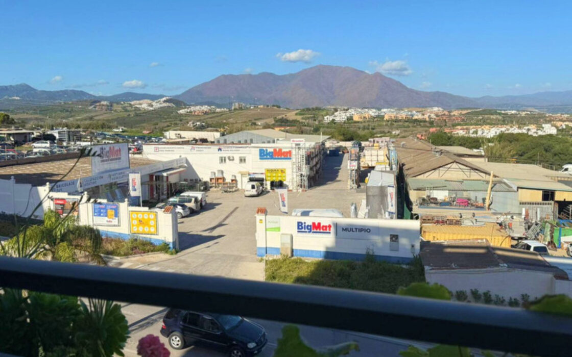 Квартира з терасою в Сабинильясі, 115 кв.м, до моря 10 хв.