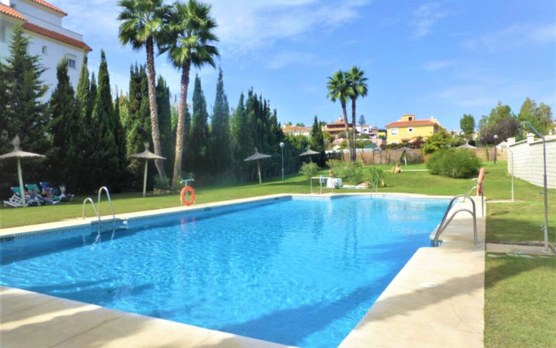 Квартира з терасою в Сабинильясі, 115 кв.м, до моря 10 хв.