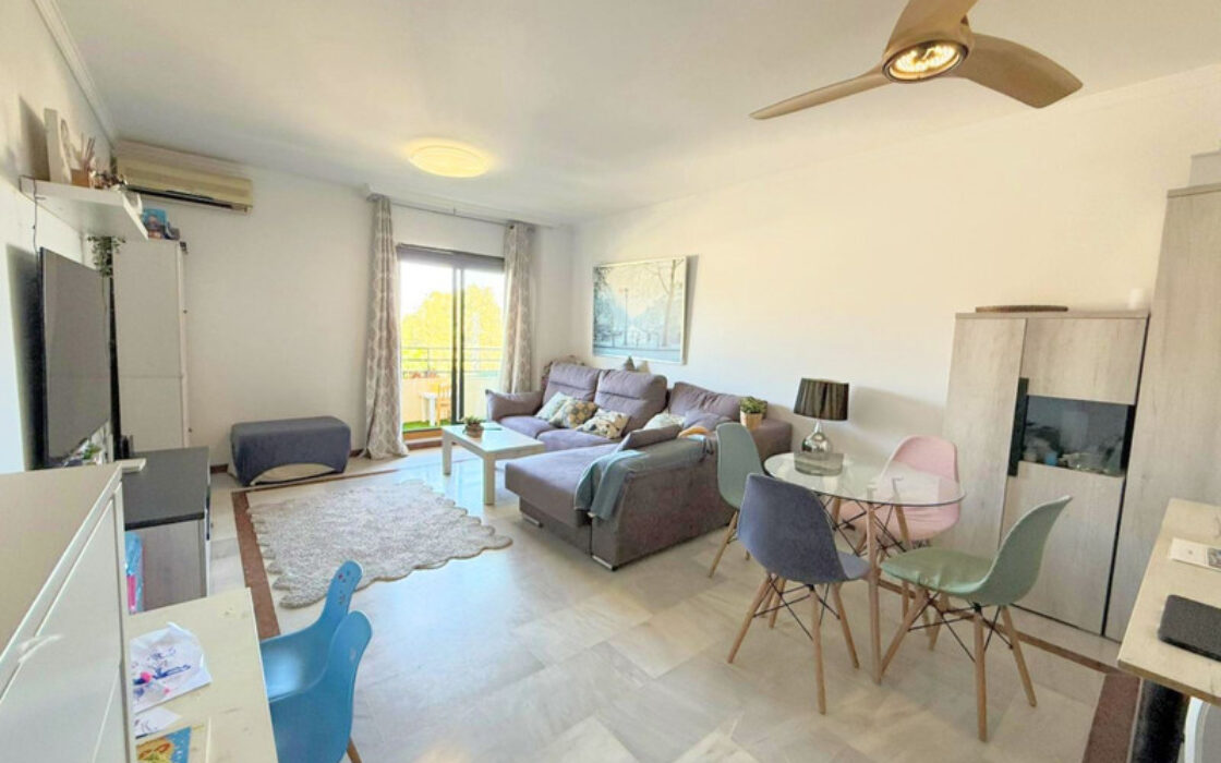 Квартира з терасою в Сабинильясі, 115 кв.м, до моря 10 хв.