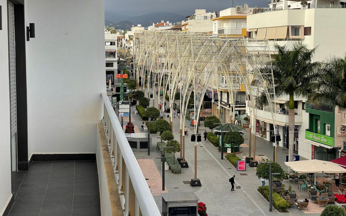 Трикімнатна квартира з терасою в Марбельї, 186 кв.м