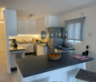 Трикімнатна квартира з терасою в Марбельї, 186 кв.м