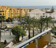 Трикімнатна квартира з терасою в Марбельї, 186 кв.м