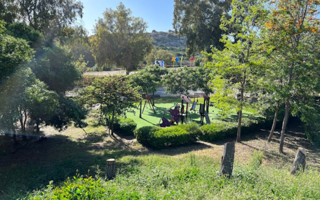 Квартира с террасой в Касаресе, 80 кв.м, вид на море