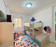 Квартира с террасой в Касаресе, 80 кв.м, вид на море