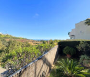 Квартира с террасой в Касаресе, 80 кв.м, вид на море