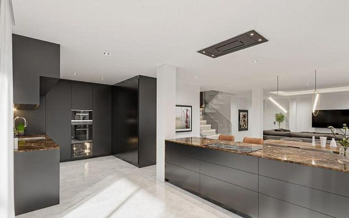 Вилла в Кальпе з басейном та видом на море 410 кв.м