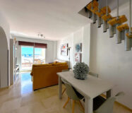 Дуплекс в Касаресе с террасами и морским видом 112 кв.м