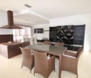 Вилла в Ориуэла Коста 477 кв.м у моря з басейном і терасою