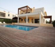 Вилла в Ориуэла Коста 477 кв.м у моря з басейном і терасою