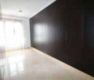 Вилла в Ориуэла Коста 477 кв.м у моря з басейном і терасою