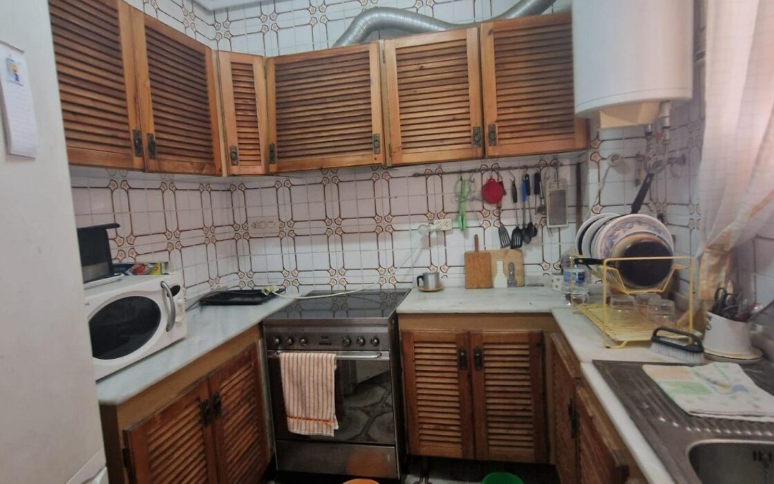 Просторные апартаменты в Торревьехе с террасой 110 кв.м