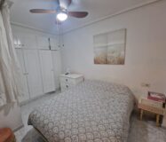 Апартамент 76 кв.м в Торревьехе у моря с террасой