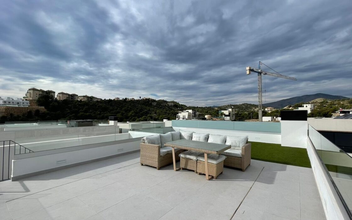 Современная вилла с панорамным видом в Коста Бланка, 139 кв.м.