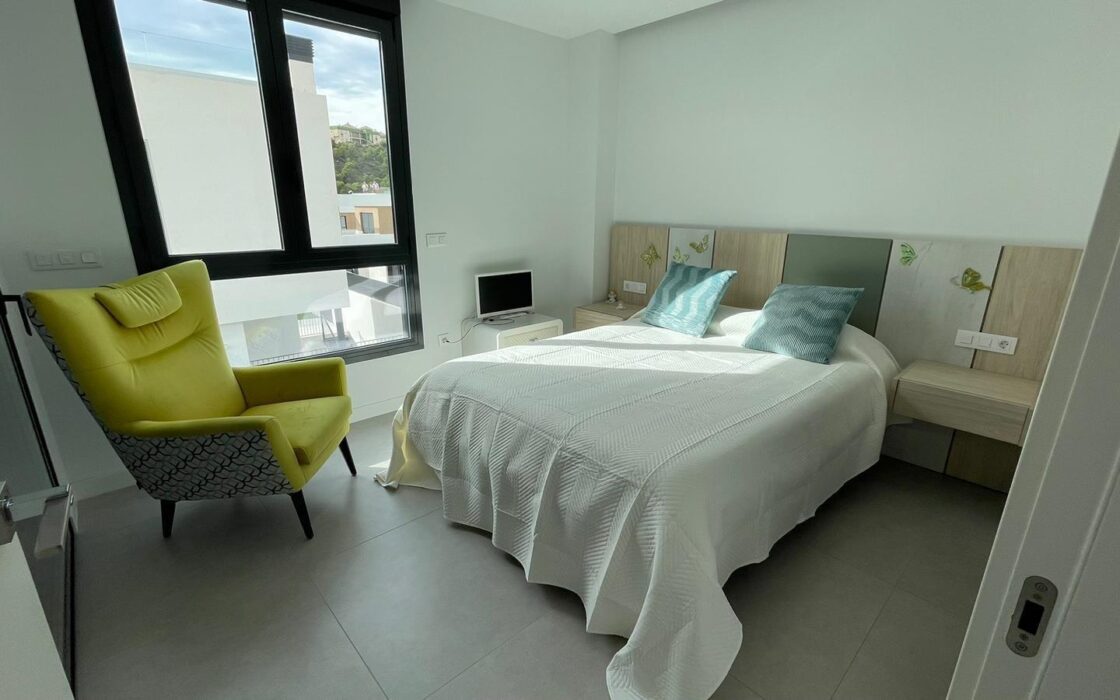 Современная вилла с панорамным видом в Коста Бланка, 139 кв.м.