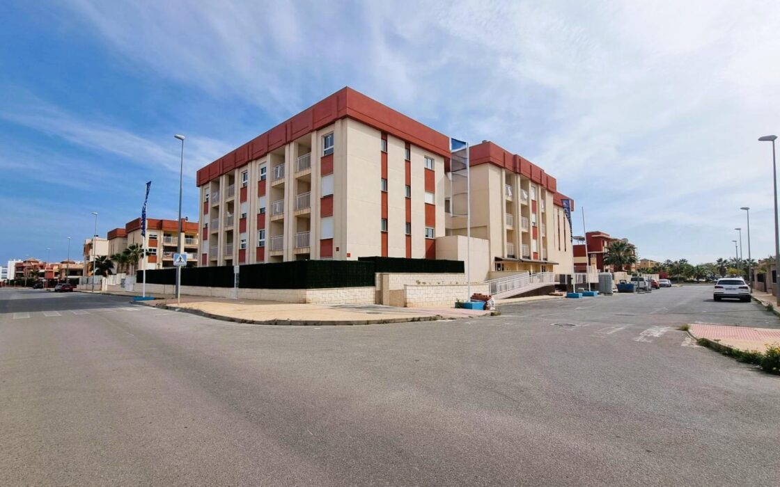 Продаются апартаменты с террасой в Ориуэла Косте 69 кв.м.