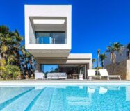 Вилла в San Miguel de Salinas з приватним басейном 134 кв.м.