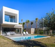 Вилла в San Miguel de Salinas з приватним басейном 134 кв.м.