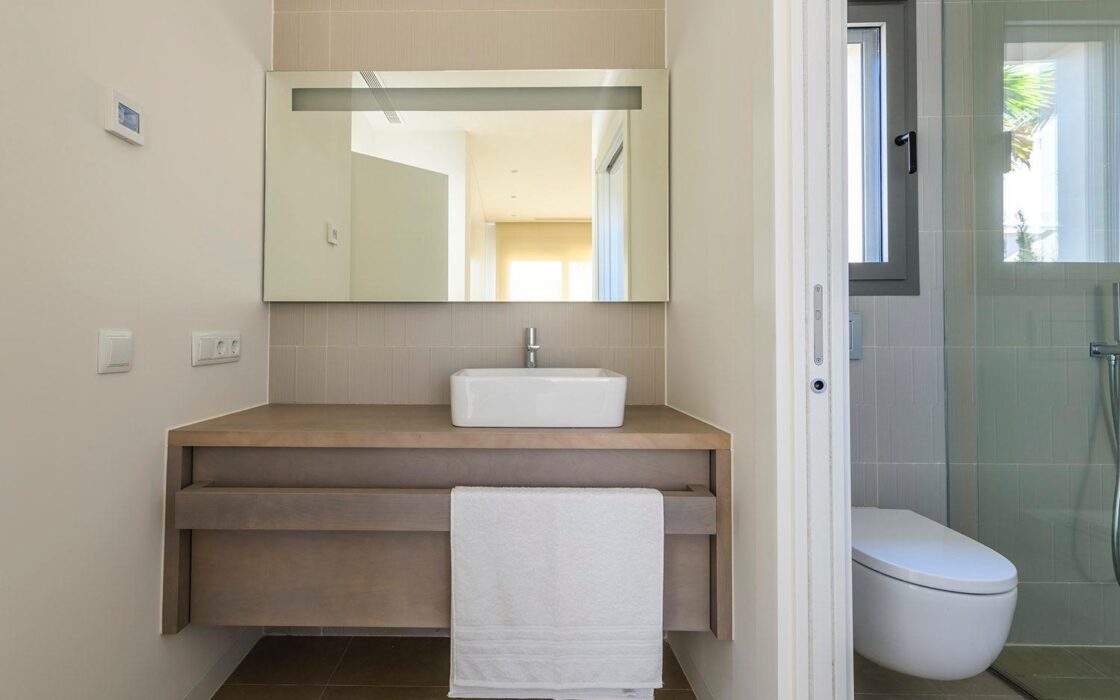 Вилла в San Miguel de Salinas з приватним басейном 134 кв.м.