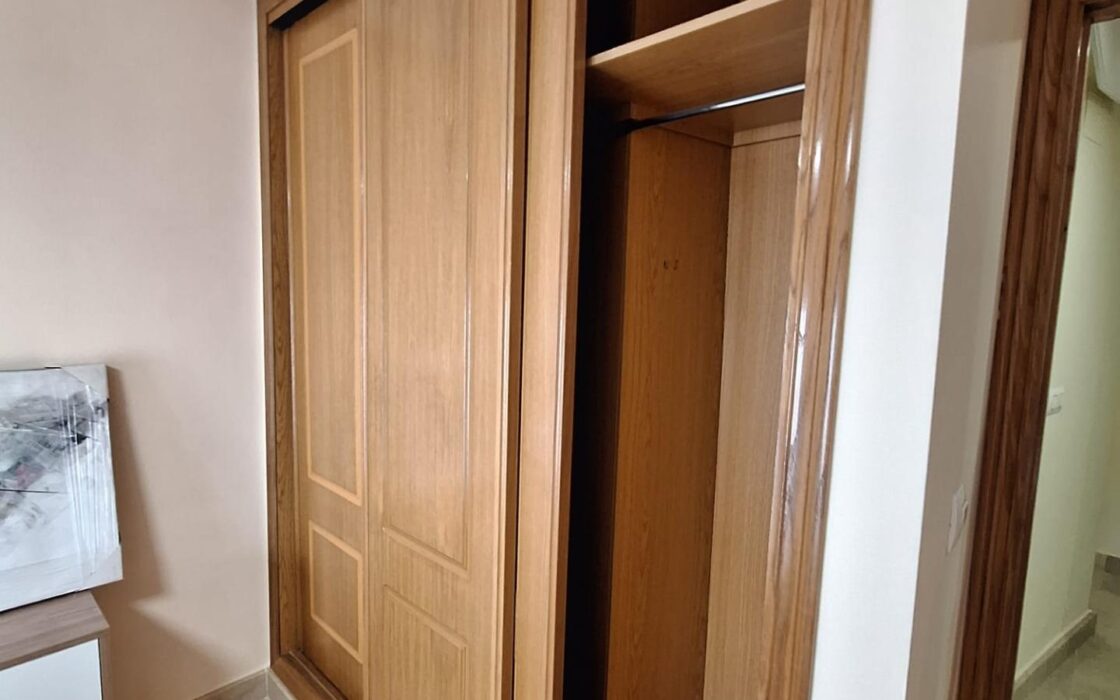 Апартаменты в Торревьехе 130 кв.м с террасой у моря