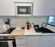 Квартира с террасой у моря в Калахонде, 90 кв.м, 3 комнаты