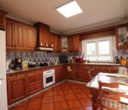 Дом в Торревьехе 380 кв.м с бассейном в 5 км от моря