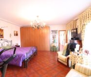 Дом в Торревьехе 380 кв.м с бассейном в 5 км от моря