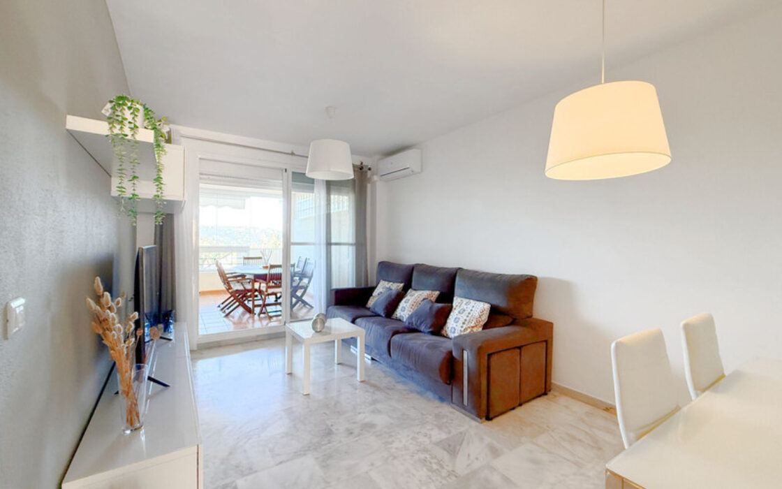 Квартира з терасою та видом у Касаресі 2 спальні 70 кв.м