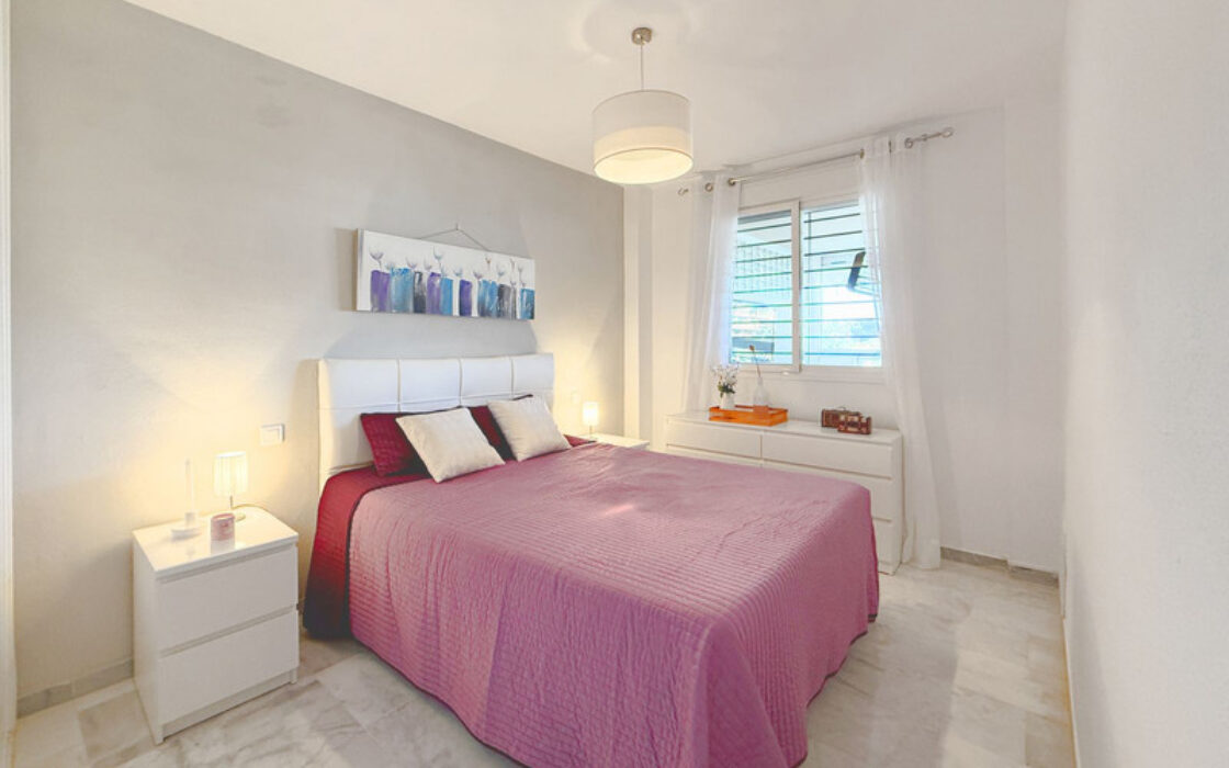 Квартира з терасою та видом у Касаресі 2 спальні 70 кв.м