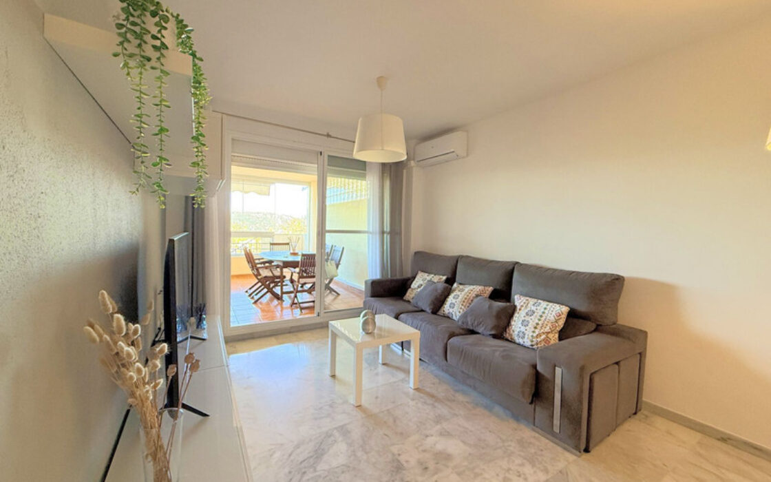 Квартира з терасою та видом у Касаресі 2 спальні 70 кв.м