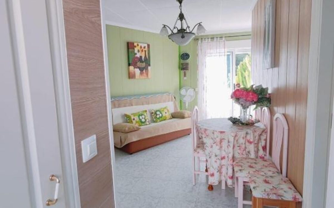 Апартаменты в San Miguel de Salinas 38 кв.м с террасой