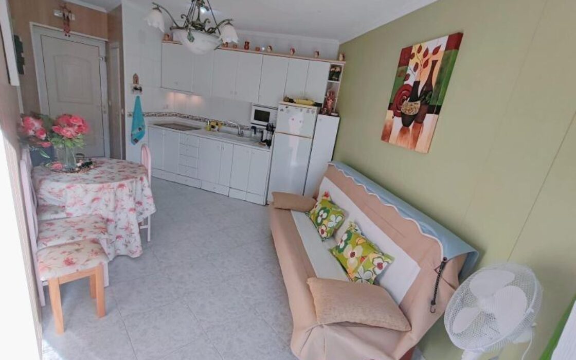 Апартаменты в San Miguel de Salinas 38 кв.м с террасой