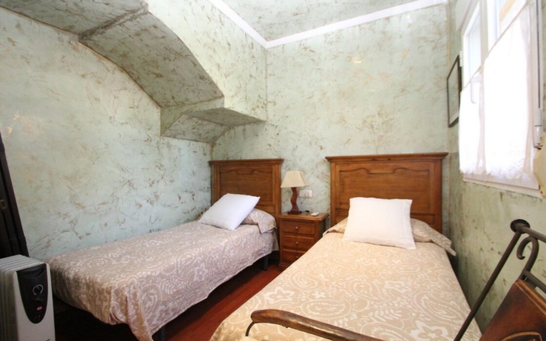 Вилла 5 спален в Кабо Роиг у моря с бассейном 440 кв.м