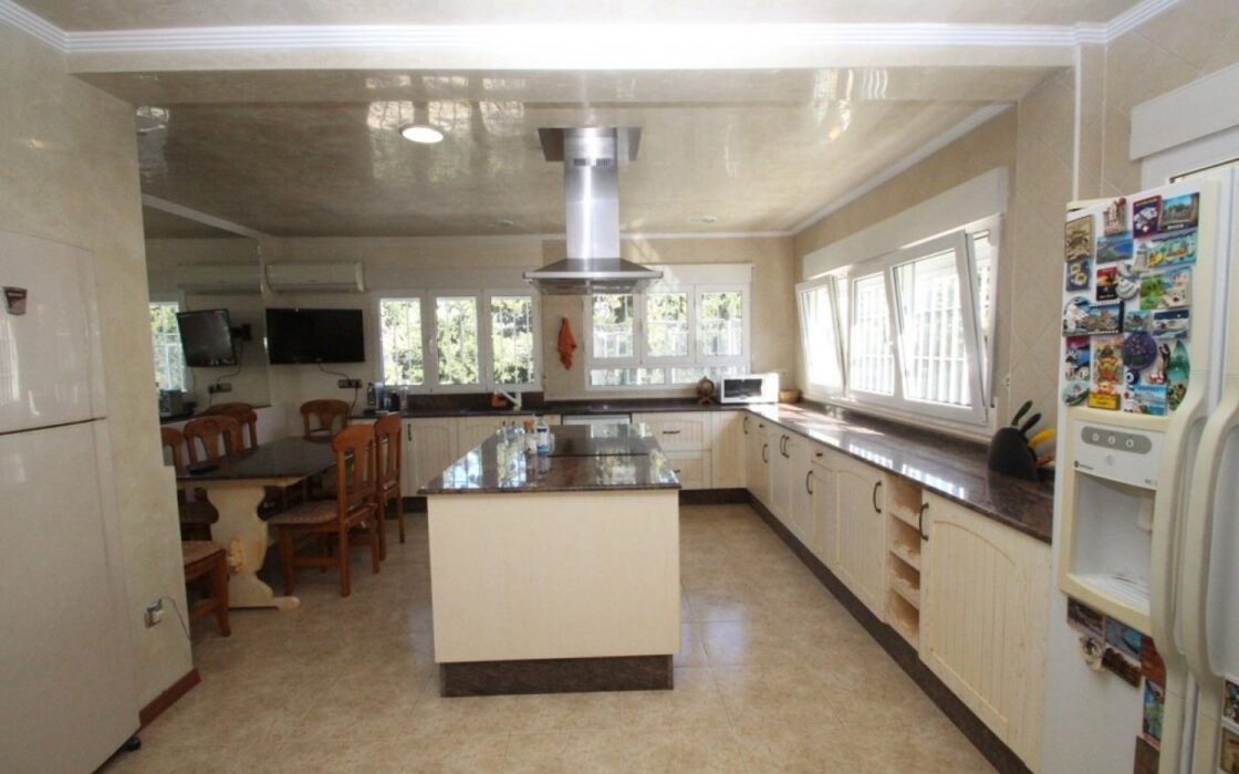 Вилла 5 спален в Кабо Роиг у моря с бассейном 440 кв.м