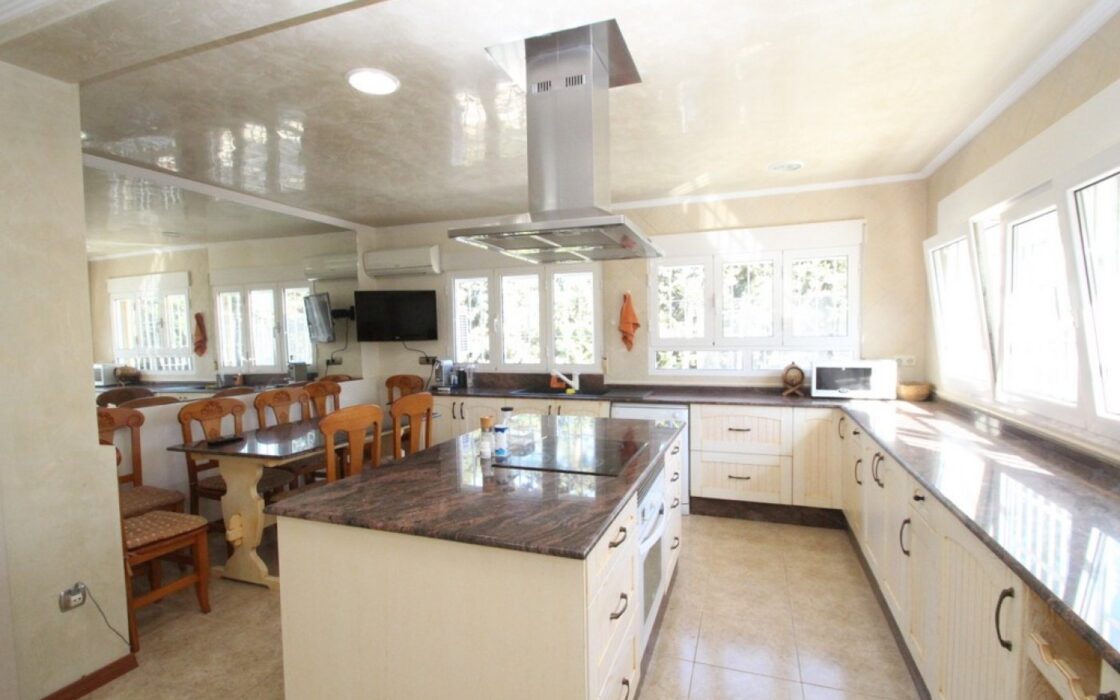 Вилла 5 спален в Кабо Роиг у моря с бассейном 440 кв.м