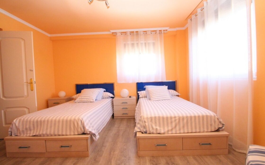 Вилла 5 спален в Кабо Роиг у моря с бассейном 440 кв.м