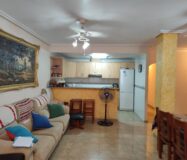 Апартаменты в Торревьехе 107 кв.м у моря с террасой