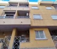 Апартаменты в Торревьехе 107 кв.м у моря с террасой