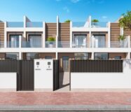 Новий будинок на продажу в Сан-Педро-дель-Пінатар з басейном