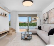 Вілла в Лос-Алькасаресі 167 кв.м біля моря з солярієм