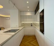 Апартаменты 137 кв.м в Мадриде с 4 комнатами и лифтом