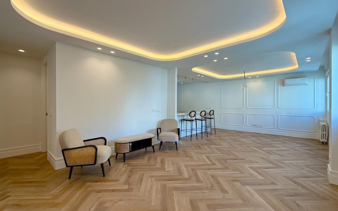 Апартаменты 137 кв.м в Мадриде с 4 комнатами и лифтом