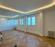 Апартаменты 137 кв.м в Мадриде с 4 комнатами и лифтом