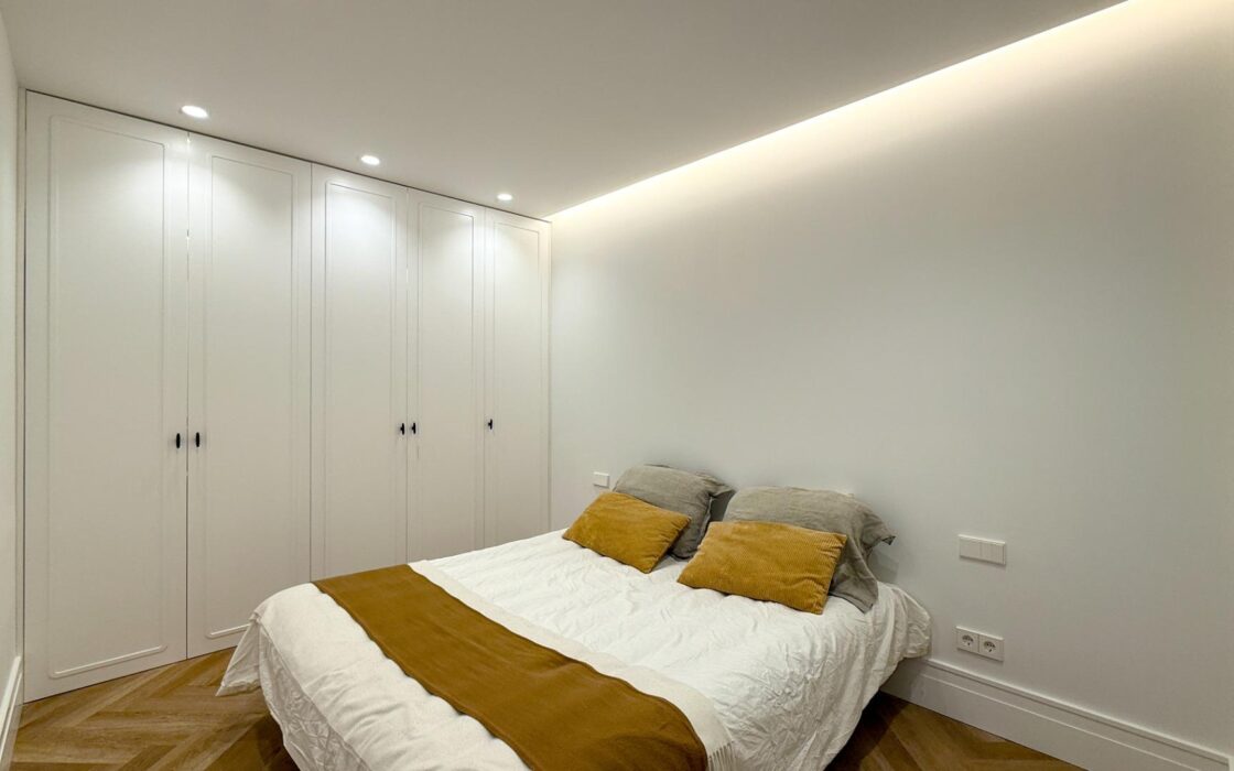 Апартаменты 137 кв.м в Мадриде с 4 комнатами и лифтом