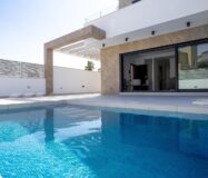 Дом 167 кв.м в Ориуэла Коста, 3 спальни, новый 2023 года