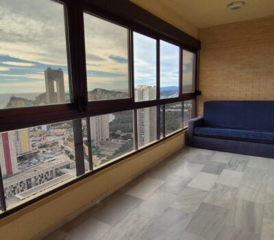 Квартира з панорамним видом в Бенідормі 68 кв.м з терасою