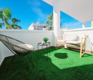 Апартаменты в Ориуэла Коста с террасой 85 кв.м 3 комнаты