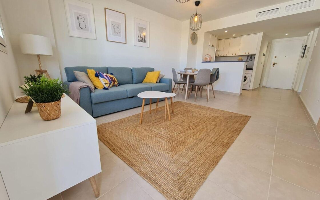 Апартаменты в Ориуэла Коста с террасой 85 кв.м 3 комнаты