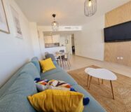 Апартаменты в Ориуэла Коста с террасой 85 кв.м 3 комнаты