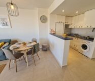 Апартаменты в Ориуэла Коста с террасой 85 кв.м 3 комнаты